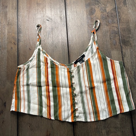 Cropped button up tank - Picture 2 of 2